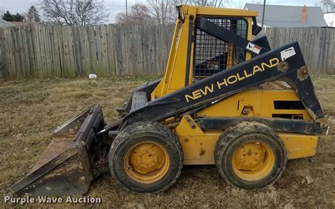 new holland l553 skid steer